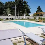 Petra Leccese - Art & Luxury Design With Pool Guest house Giurdignano