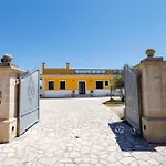 Petra Leccese - Art & Luxury Design With Pool Giurdignano