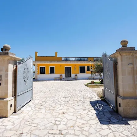 Petra Leccese - Art & Luxury Design With Pool Giurdignano