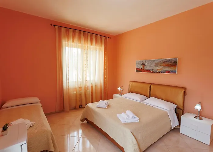 Casa de hóspedes Petra Leccese - Art & Luxury Design With Pool 4*