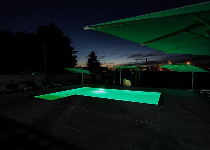 Casa de hóspedes Petra Leccese - Art & Luxury Design With Pool 4*