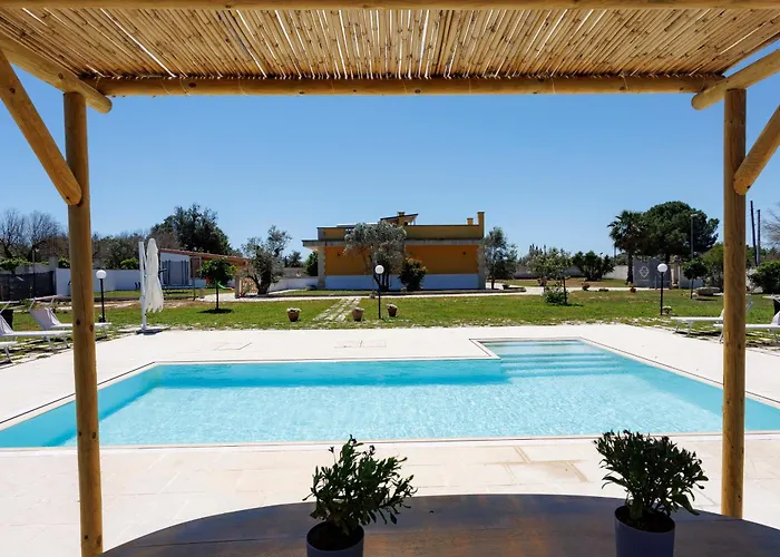 Casa de hóspedes Petra Leccese - Art & Luxury Design With Pool Giurdignano