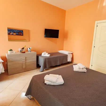 Petra Leccese - Art & Luxury Design With Pool Affittacamere Giurdignano