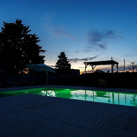 Petra Leccese - Art & Luxury Design With Pool 4* Giurdignano