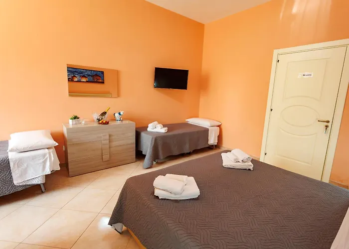 Petra Leccese - Art & Luxury Design With Pool Gasthof Giurdignano