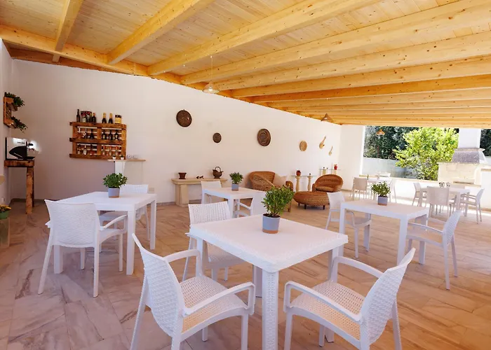 Petra Leccese - Art & Luxury Design With Pool 4*